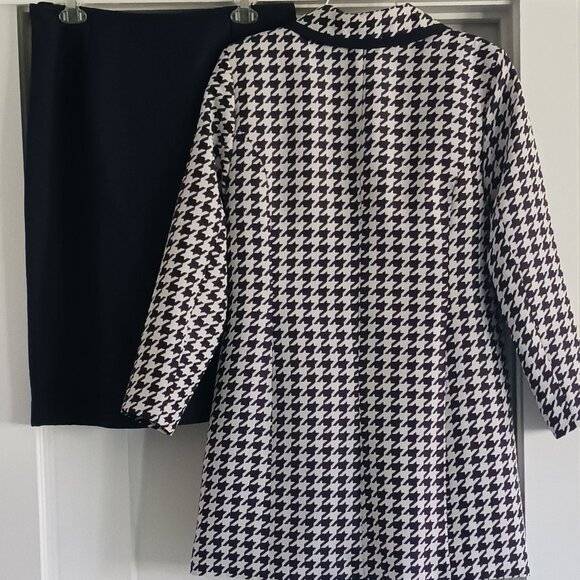 Houndstooth Suit Women's - Picture 2 of 3